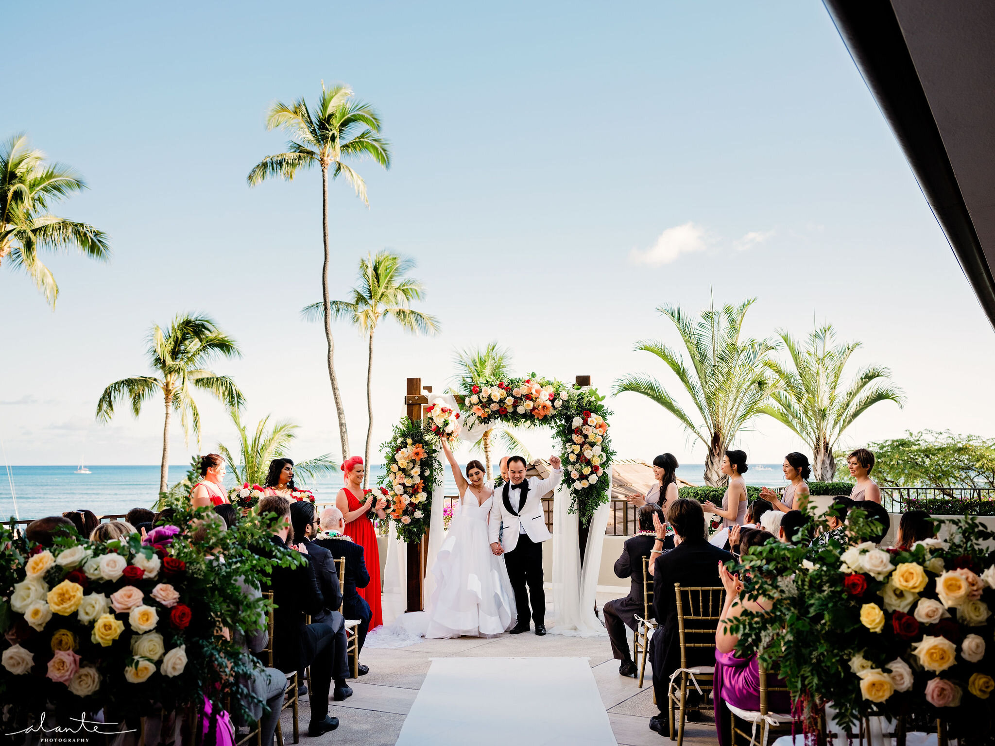 destination-hawaii-wedding-planner