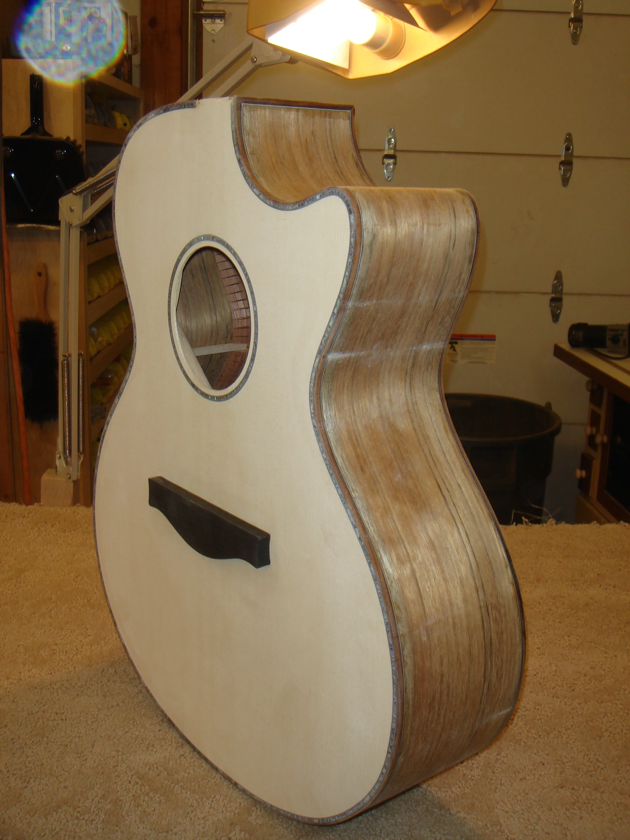 Fingerstyle Cutaway