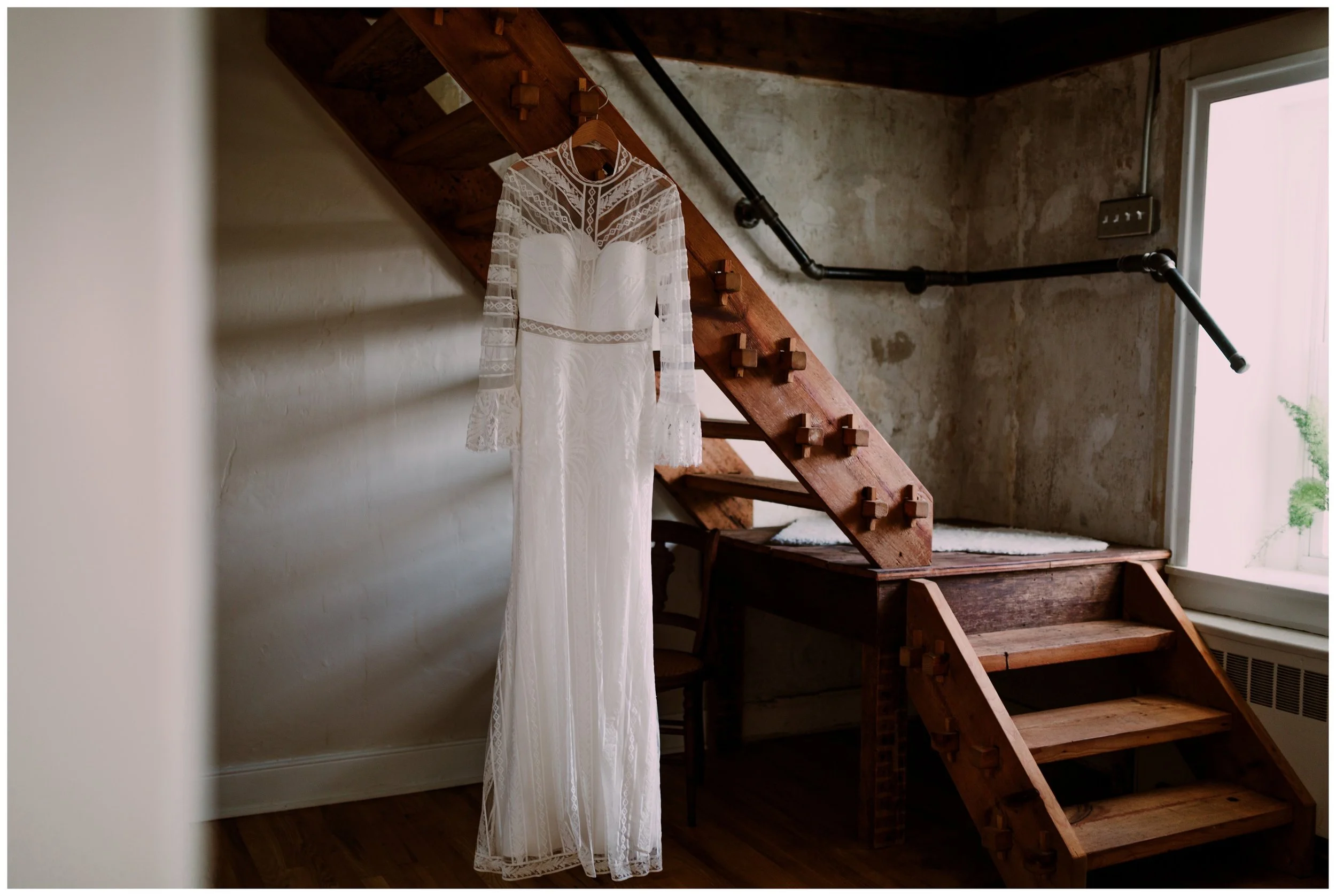 Stylish Airbnb Indoor Bridals, Lancaster PA | Styled Shoot