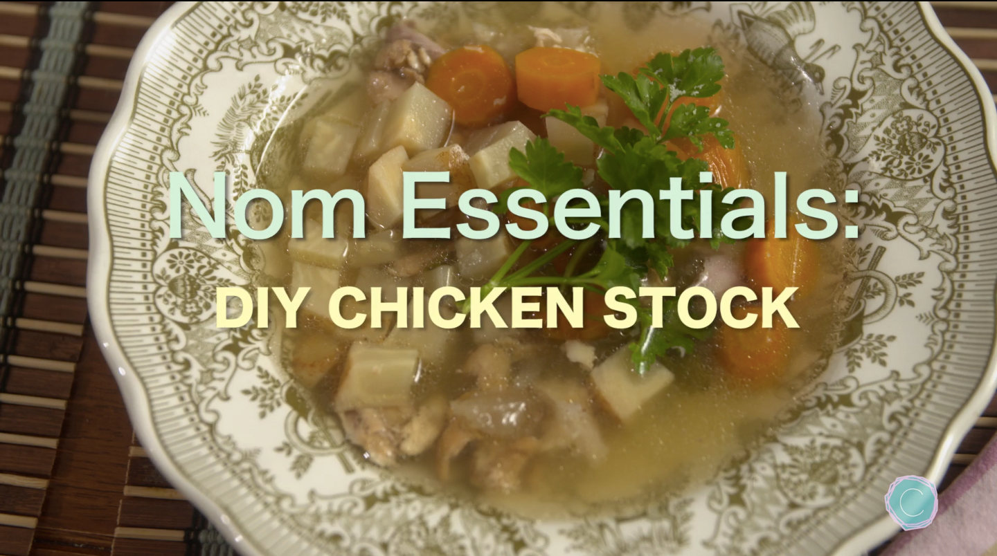 Slow Cooker Chicken Stock