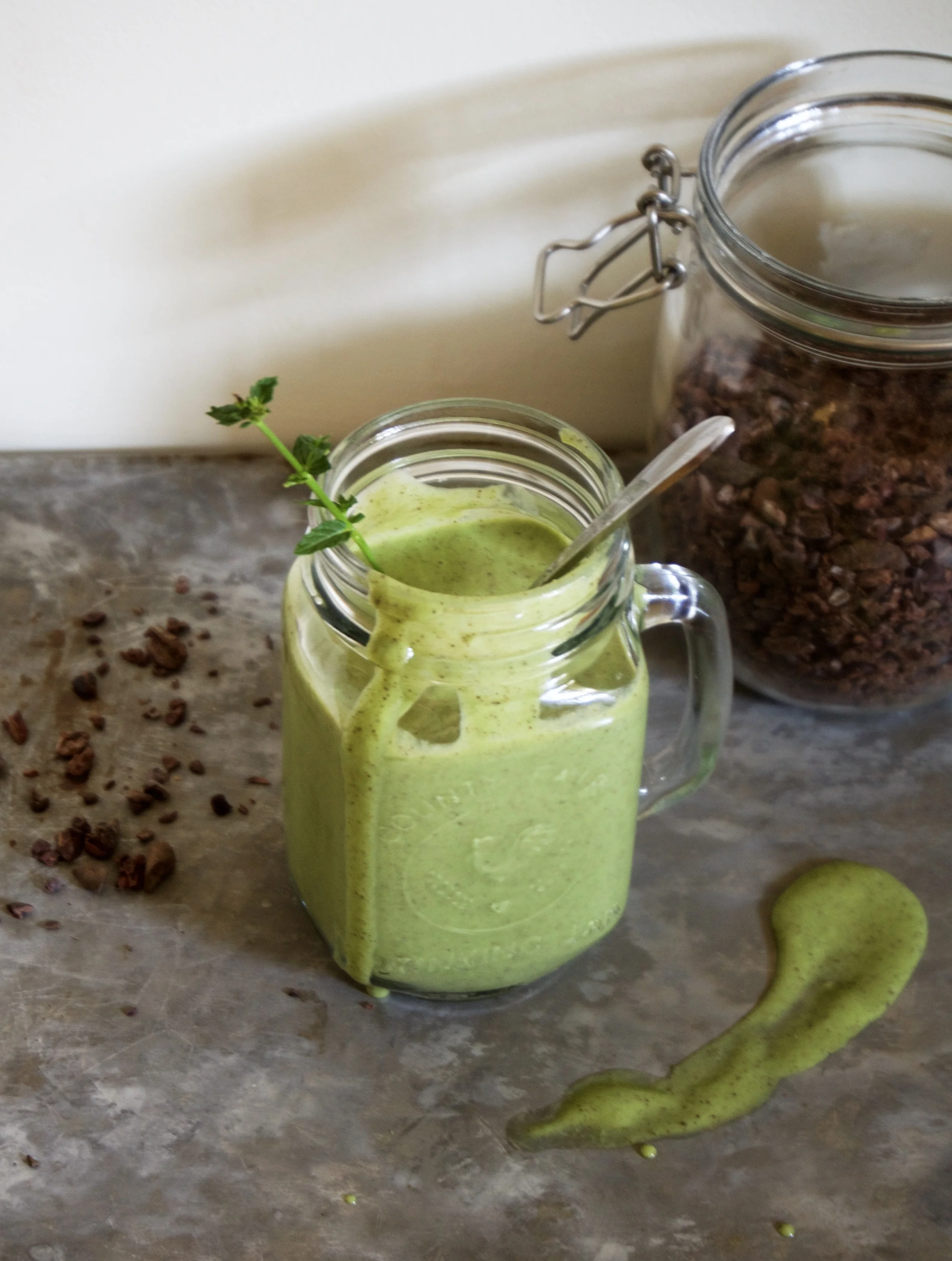 All-Natural Mint Chocolate Chip Smoothie