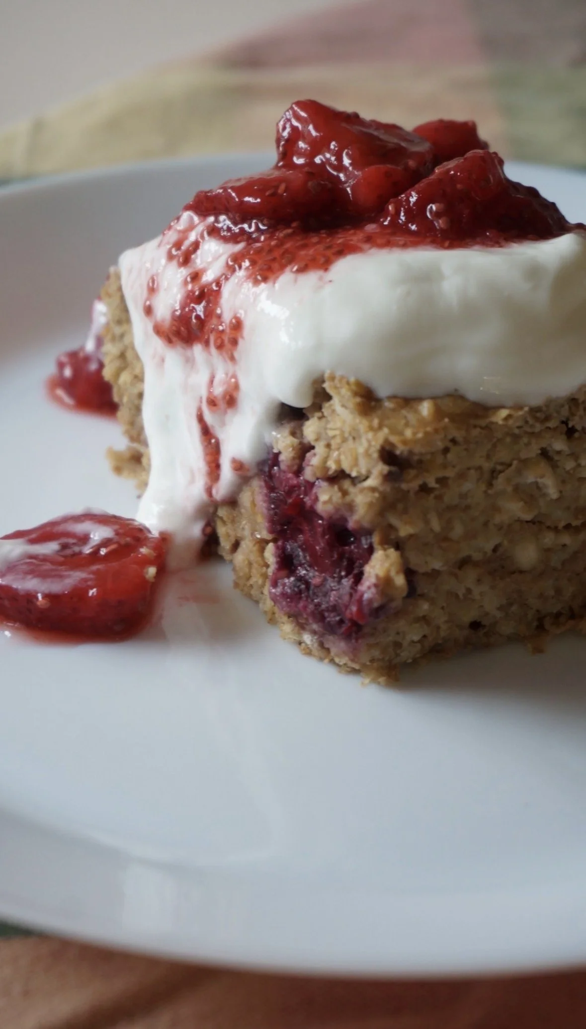 (Actually) High Protein PB &amp; J Baked Oats