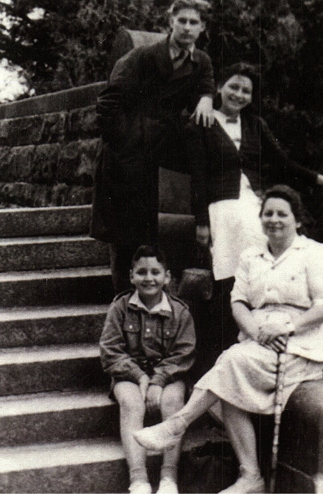 My mother with me, Halinka (the daughter of Samuel (Szymon)), Przedborski and Jarosław Widawski (a friend of Halinka) Poland, 1950. 