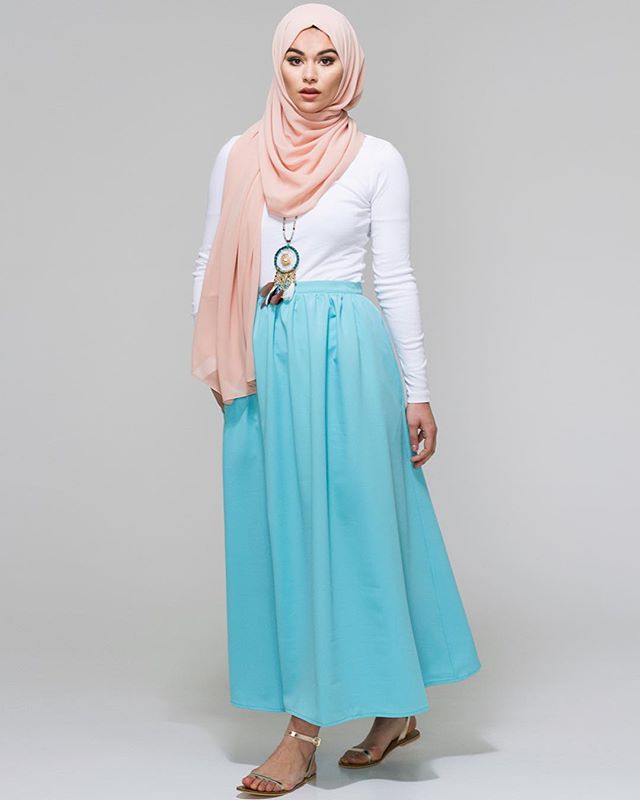 Sara skirt available now on our online shop. #sabihahlondon #summer
