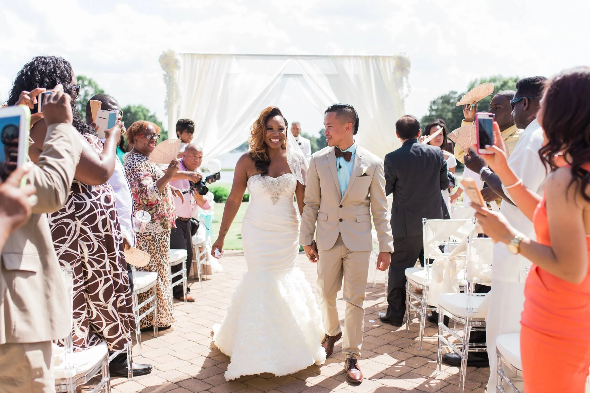 | Unplugged Weddings + Uncle Bobs |