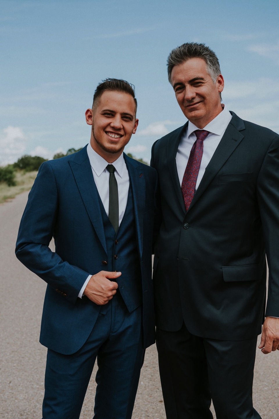  Stephanie and Greg tied the knot on August 18th, 2018 in the backyard of her sister’s house in Sandia Park just outside of Albuquerque, New Mexico. They chose to have their wedding at Stephanie’s sister’s house in the mountains because they love the