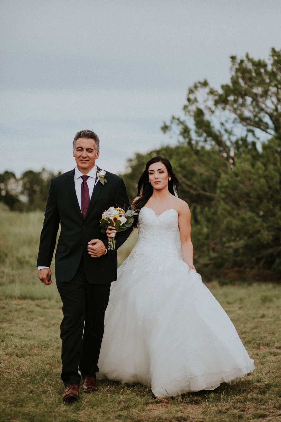  Stephanie and Greg tied the knot on August 18th, 2018 in the backyard of her sister’s house in Sandia Park just outside of Albuquerque, New Mexico. They chose to have their wedding at Stephanie’s sister’s house in the mountains because they love the