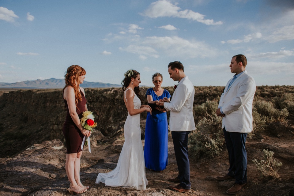  You are going to LOVE these beautiful Rio Grande Gorge Bridge wedding photos from this fabulous Taos elopement! Boris and Jennifer’s sunset elopement was so beautiful, surrounded by their close friends and family that traveled all the way from Vanco