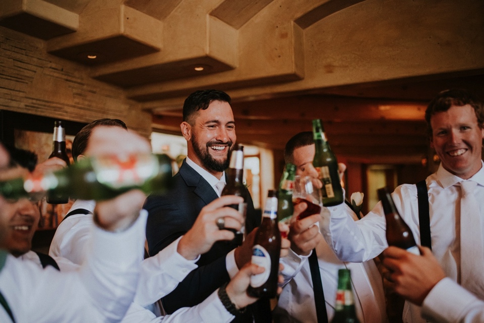  Leslie and Dustin’s gorgeous summer wedding at the ever so amazing El Monte Sagrado in Taos, New Mexico was truly magical. Leslie and Dustin chose El Monte Sagrado in Taos, New Mexico as their wedding venue because from the moment they pulled up in 