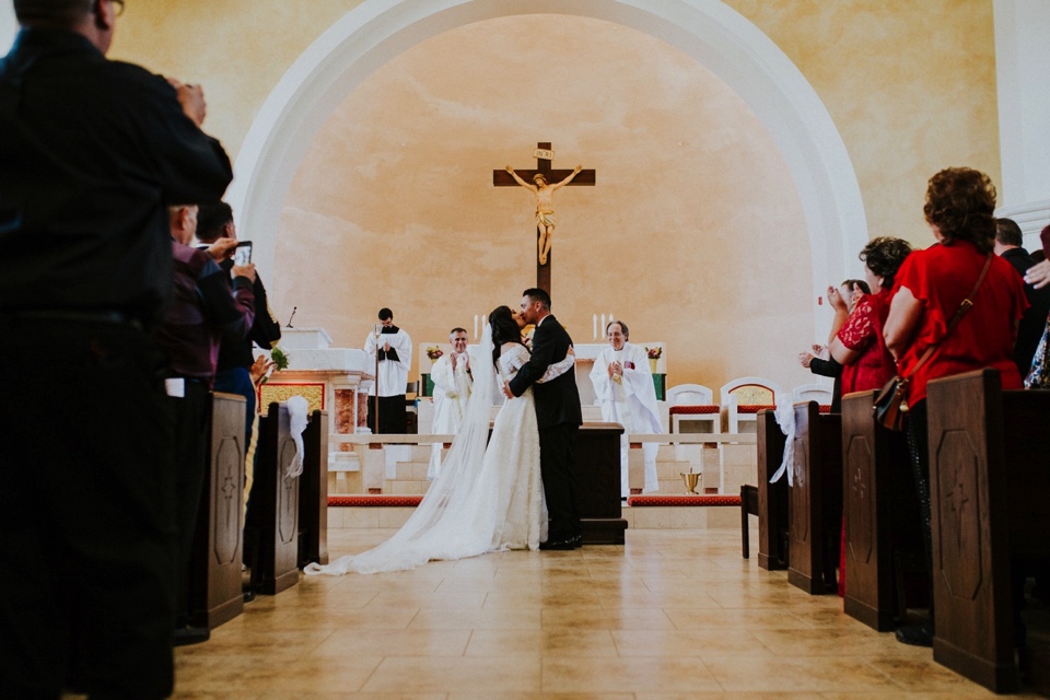  When I think of love in it’s beautiful and truest form, I think of how perfect Christian and Brei’s wedding day. I loved capturing beautiful New Mexico wedding photos for them! Brei and Christian had their beautiful wedding ceremony at the Church of