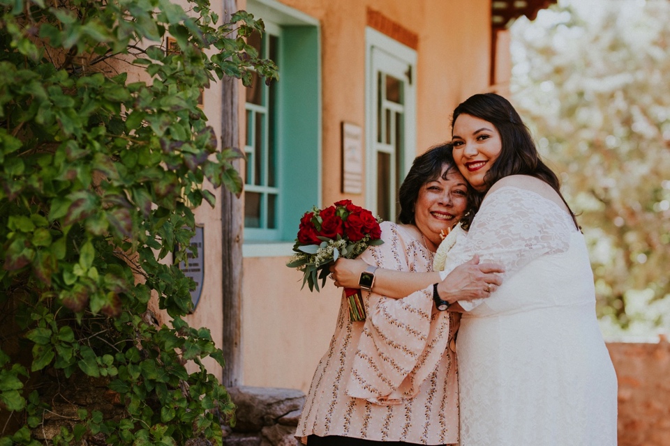  Brianna and Daniel had an intimate southwest elopement at Inn of the Turquoise Bear in Santa Fe, New Mexico. They were married in a private ceremony on a beautiful fall day, surrounded by only their immediate family, in beautiful Santa Fe, New Mexic