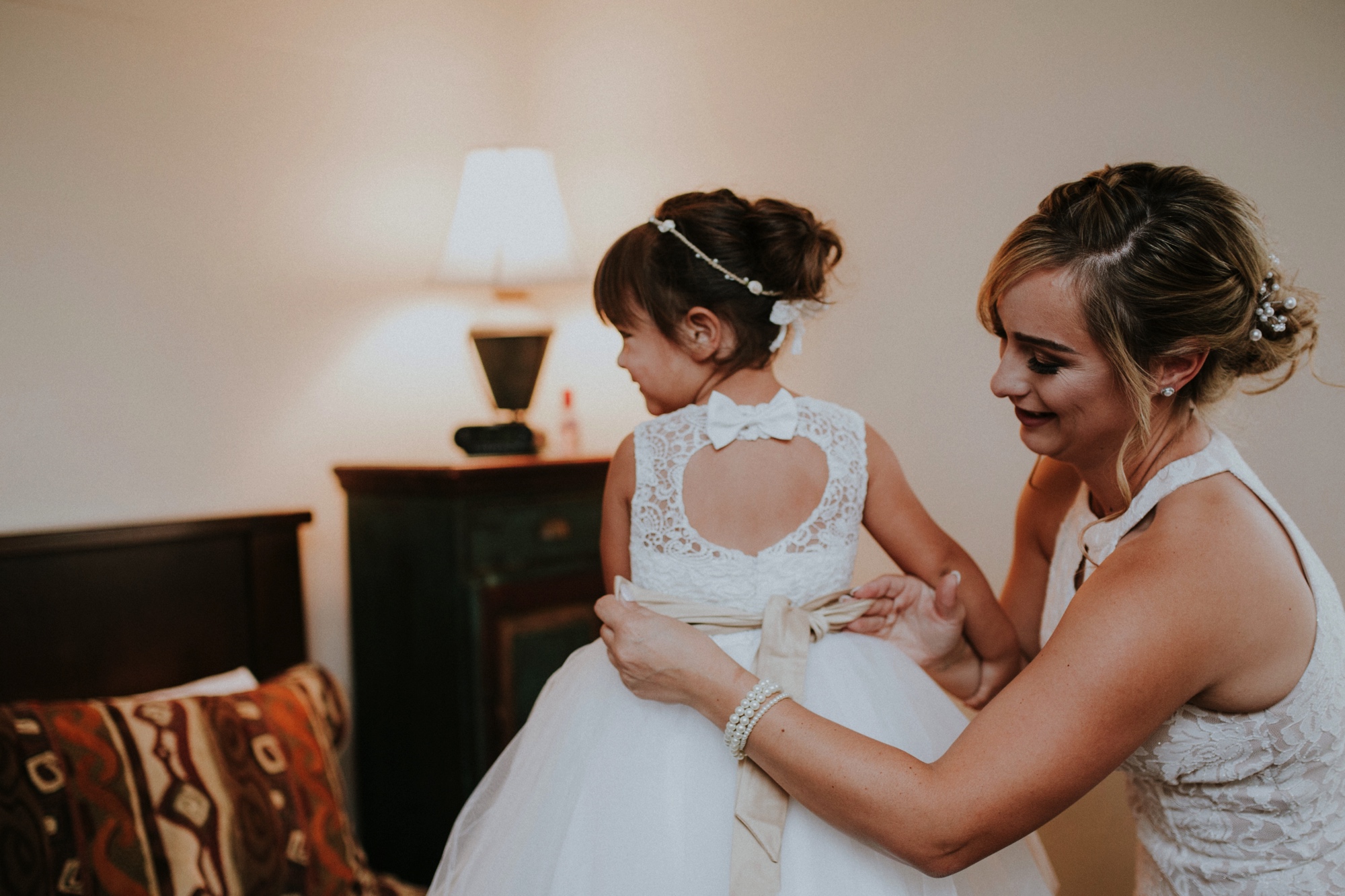  Samantha and Joey had the most amazing wedding at the beautiful Casas de Suenos Old Town Historic Inn in Albuquerque New Mexico. Their incredible wedding day was the perfect combination of rustic glam and classic elegance. Casas de Suenos Old Town H