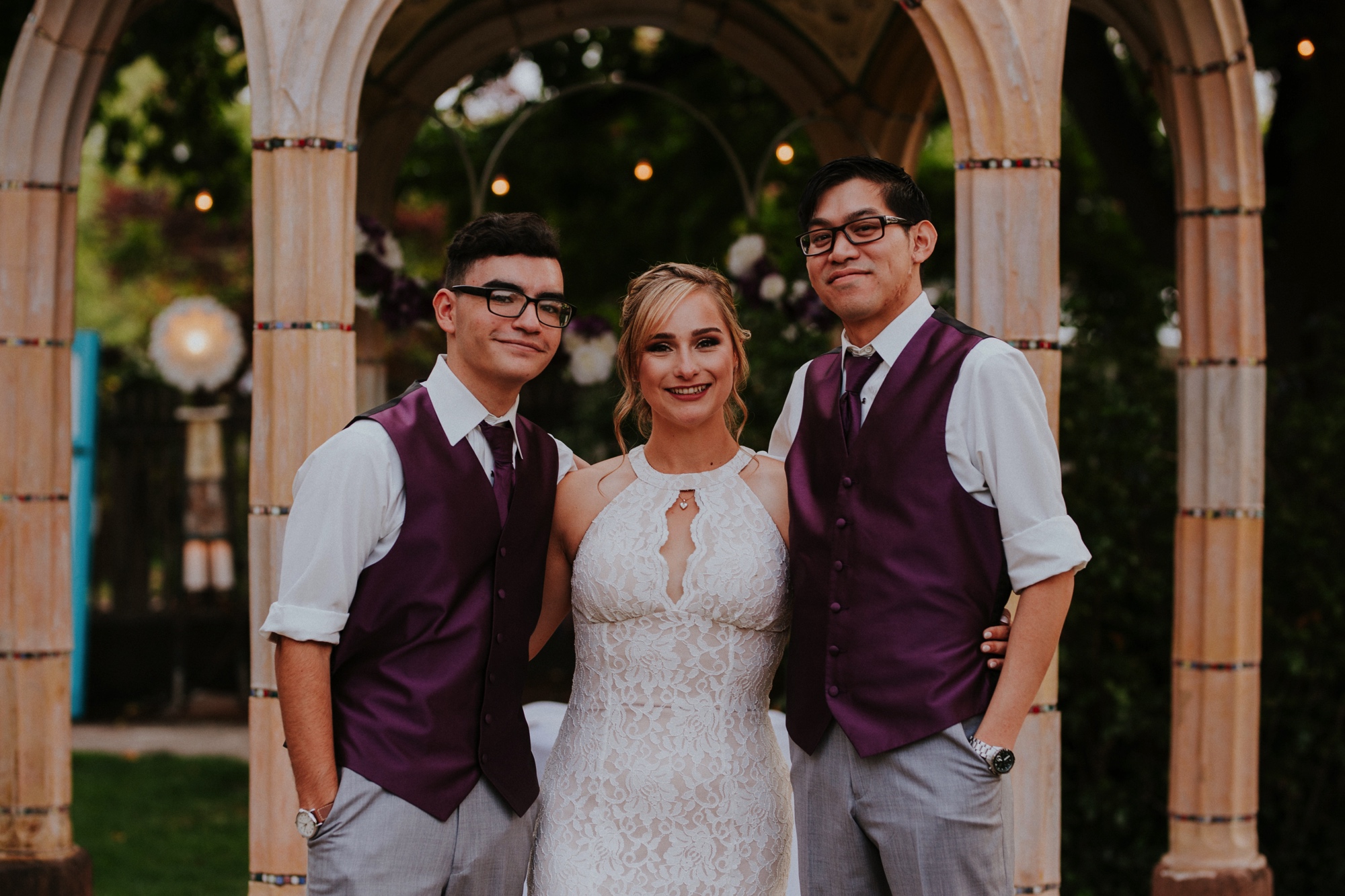  Samantha and Joey had the most amazing wedding at the beautiful Casas de Suenos Old Town Historic Inn in Albuquerque New Mexico. Their incredible wedding day was the perfect combination of rustic glam and classic elegance. Casas de Suenos Old Town H