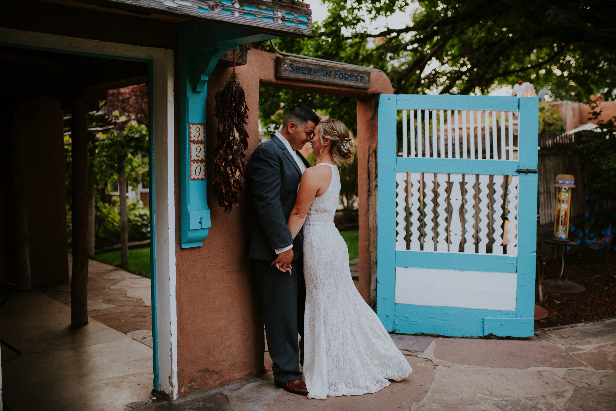  Samantha and Joey had the most amazing wedding at the beautiful Casas de Suenos Old Town Historic Inn in Albuquerque New Mexico. Their incredible wedding day was the perfect combination of rustic glam and classic elegance. Casas de Suenos Old Town H