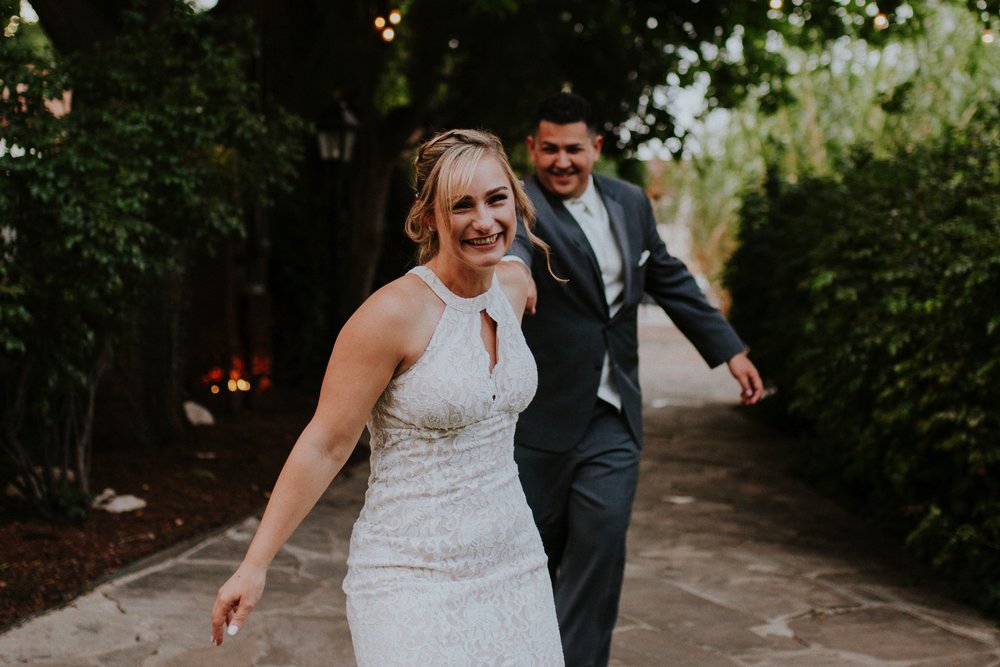  Samantha and Joey had the most amazing wedding at the beautiful Casas de Suenos Old Town Historic Inn in Albuquerque New Mexico. Their incredible wedding day was the perfect combination of rustic glam and classic elegance. Casas de Suenos Old Town H