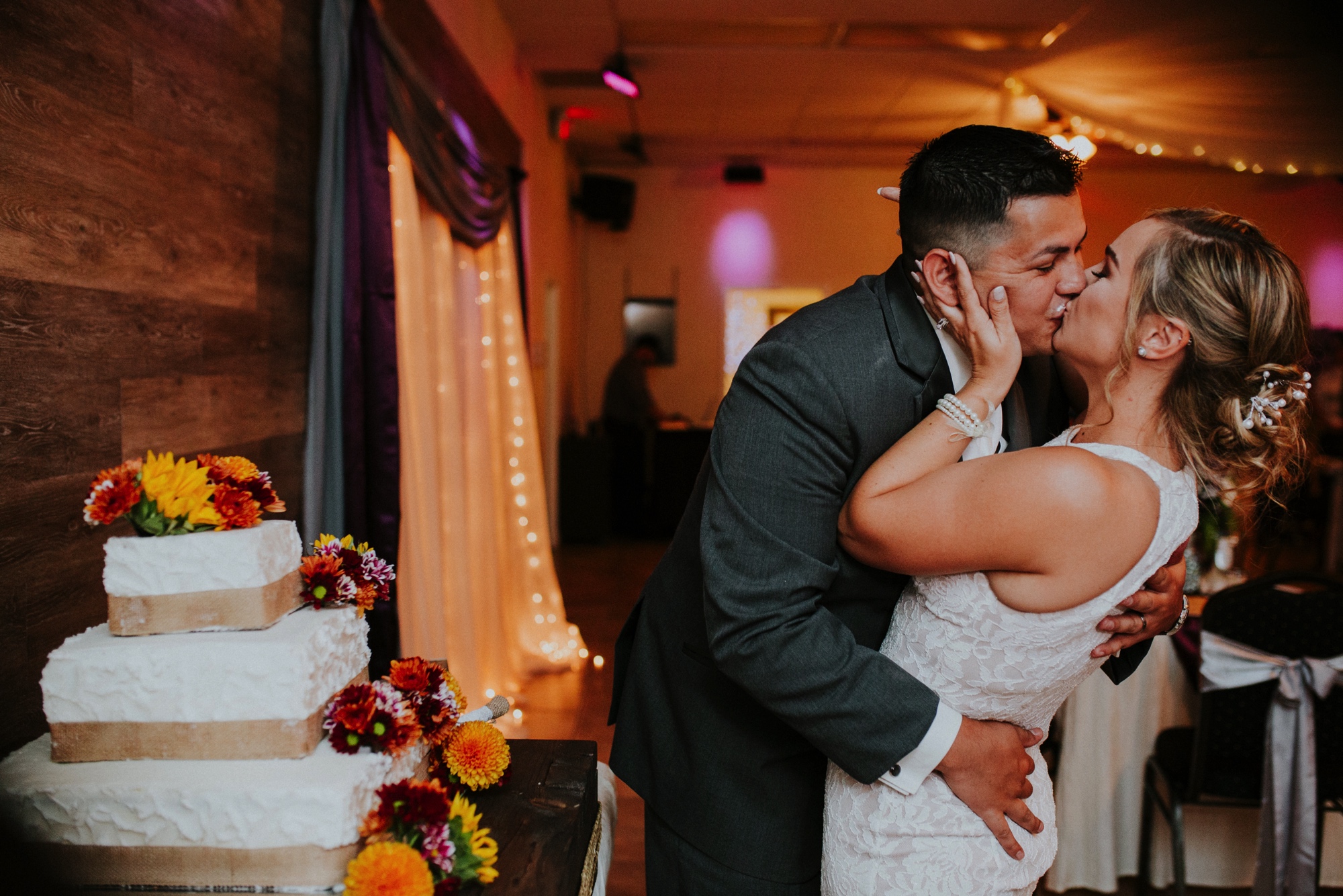  Samantha and Joey had the most amazing wedding at the beautiful Casas de Suenos Old Town Historic Inn in Albuquerque New Mexico. Their incredible wedding day was the perfect combination of rustic glam and classic elegance. Casas de Suenos Old Town H