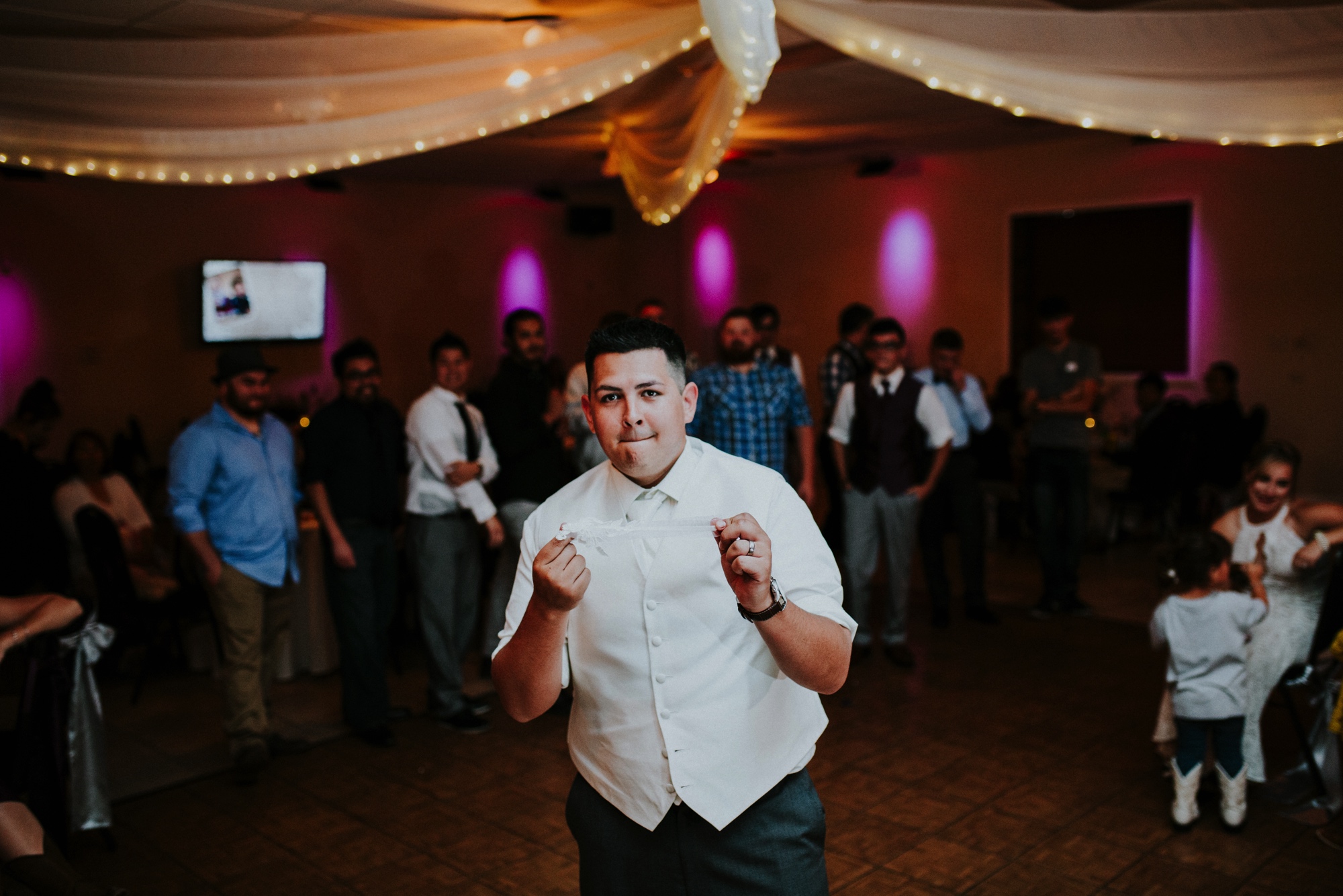  Samantha and Joey had the most amazing wedding at the beautiful Casas de Suenos Old Town Historic Inn in Albuquerque New Mexico. Their incredible wedding day was the perfect combination of rustic glam and classic elegance. Casas de Suenos Old Town H