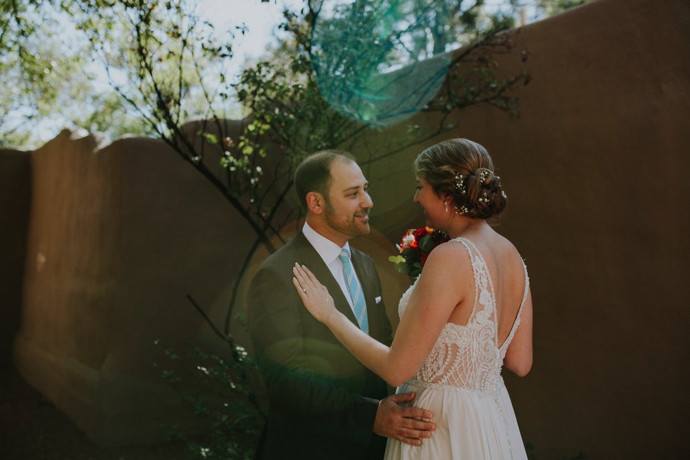  Leanne and Dan’s gorgeous fall wedding at the incredible La Posada de Santa Fe, A Tribute Portfolio Resort &amp; Spa in beautiful Santa Fe, New Mexico was absolutely phenomenal. They combined their Lithuanian culture with jewish traditions and class