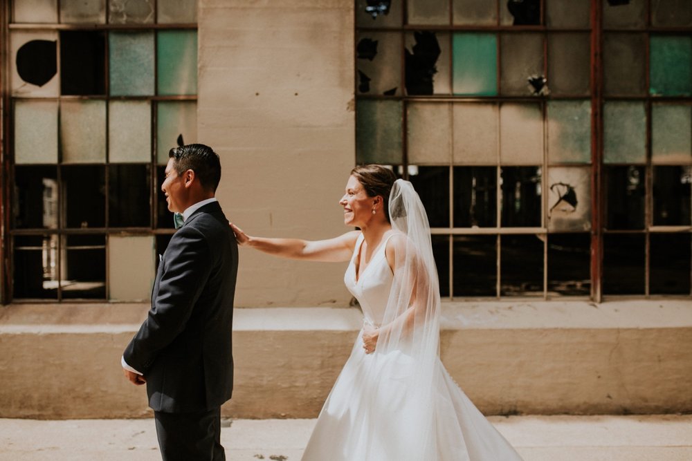  Shana and Ricardo are the epitome of cuteness. Their love story began when they were both volunteering at Casa de Salud Family Medical Office in the South Valley of Albuquerque, New Mexico while they were pursuing careers in the medical field. Fast 