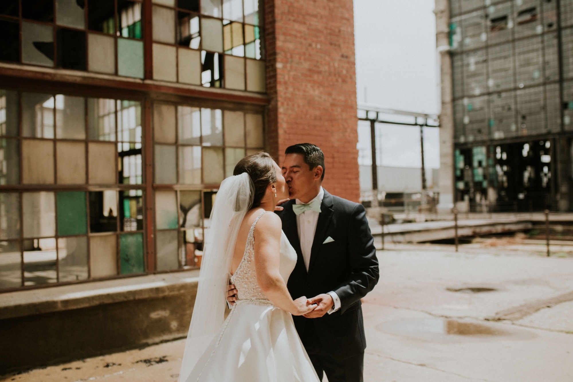  Shana and Ricardo are the epitome of cuteness. Their love story began when they were both volunteering at Casa de Salud Family Medical Office in the South Valley of Albuquerque, New Mexico while they were pursuing careers in the medical field. Fast 