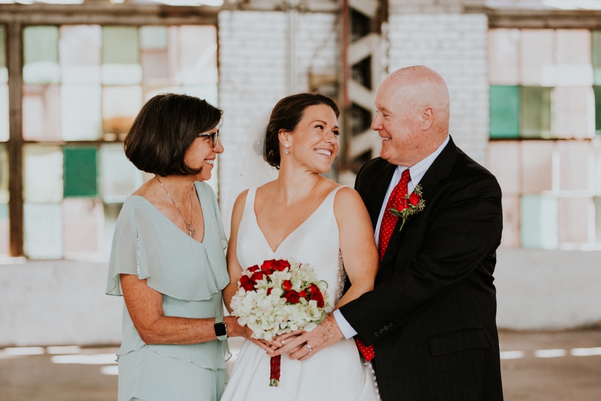  Shana and Ricardo are the epitome of cuteness. Their love story began when they were both volunteering at Casa de Salud Family Medical Office in the South Valley of Albuquerque, New Mexico while they were pursuing careers in the medical field. Fast 