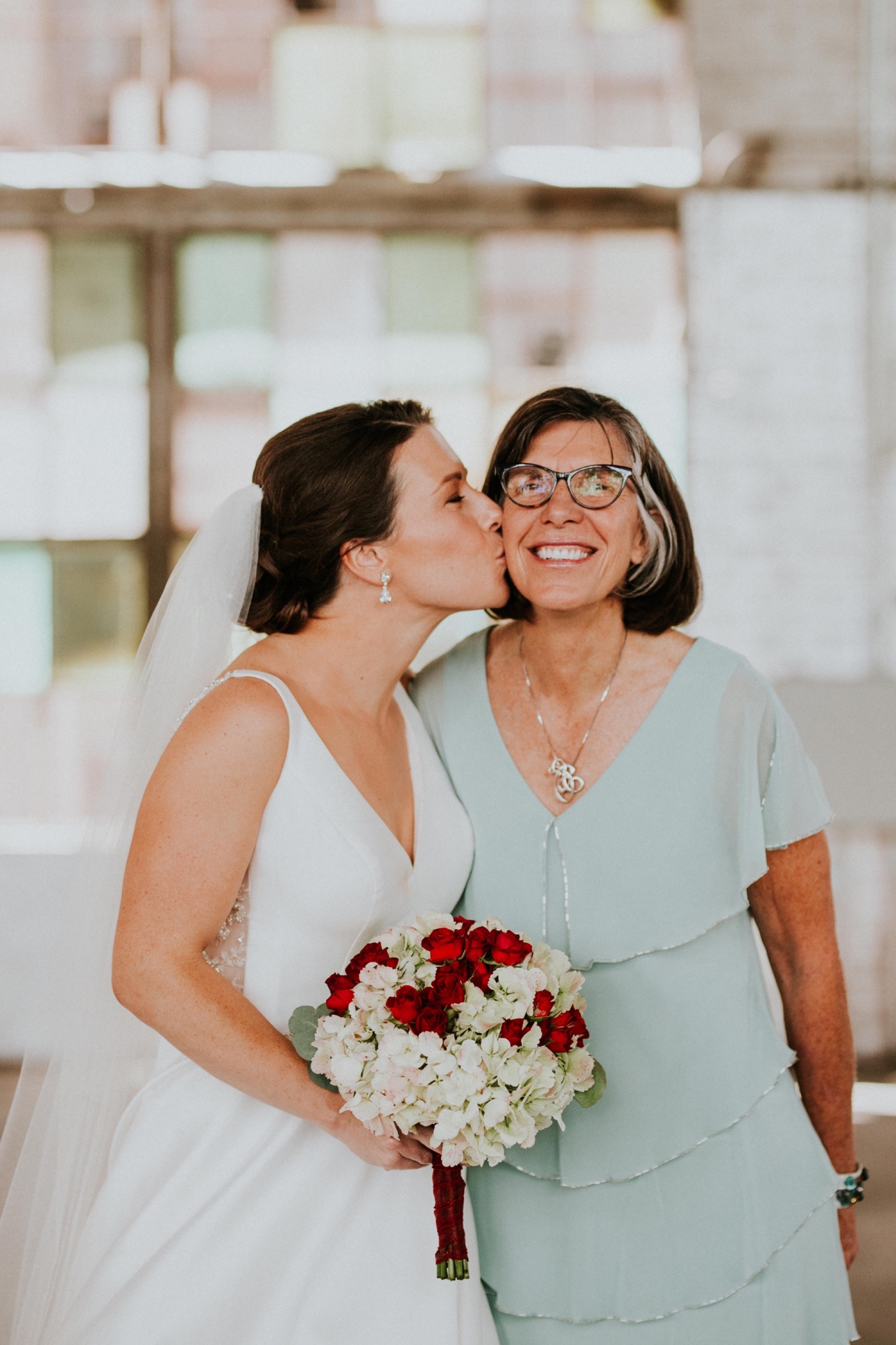  Shana and Ricardo are the epitome of cuteness. Their love story began when they were both volunteering at Casa de Salud Family Medical Office in the South Valley of Albuquerque, New Mexico while they were pursuing careers in the medical field. Fast 