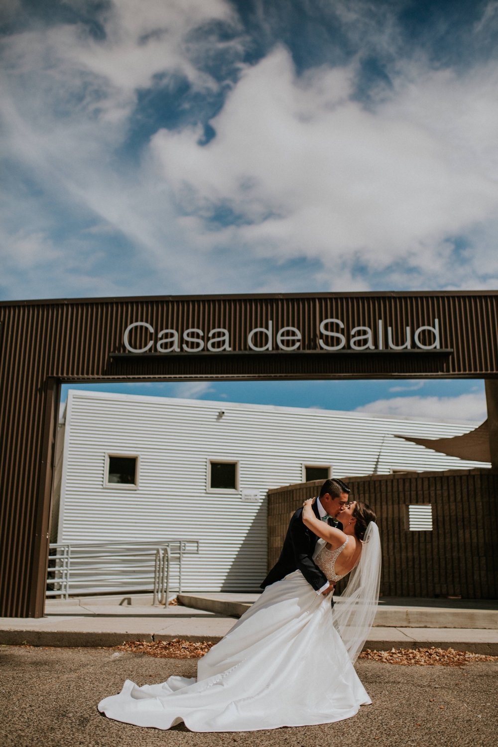  Shana and Ricardo are the epitome of cuteness. Their love story began when they were both volunteering at Casa de Salud Family Medical Office in the South Valley of Albuquerque, New Mexico while they were pursuing careers in the medical field. Fast 