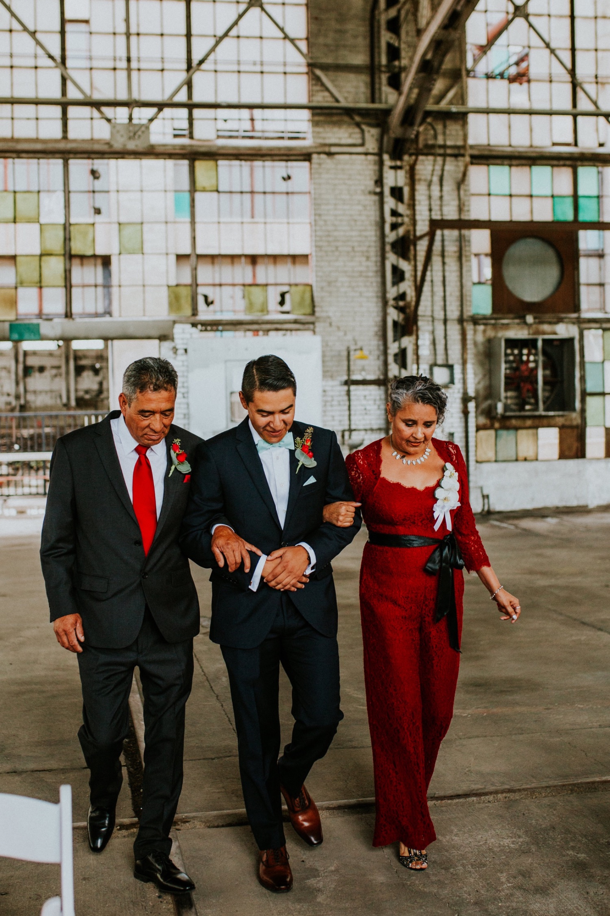  Shana and Ricardo are the epitome of cuteness. Their love story began when they were both volunteering at Casa de Salud Family Medical Office in the South Valley of Albuquerque, New Mexico while they were pursuing careers in the medical field. Fast 