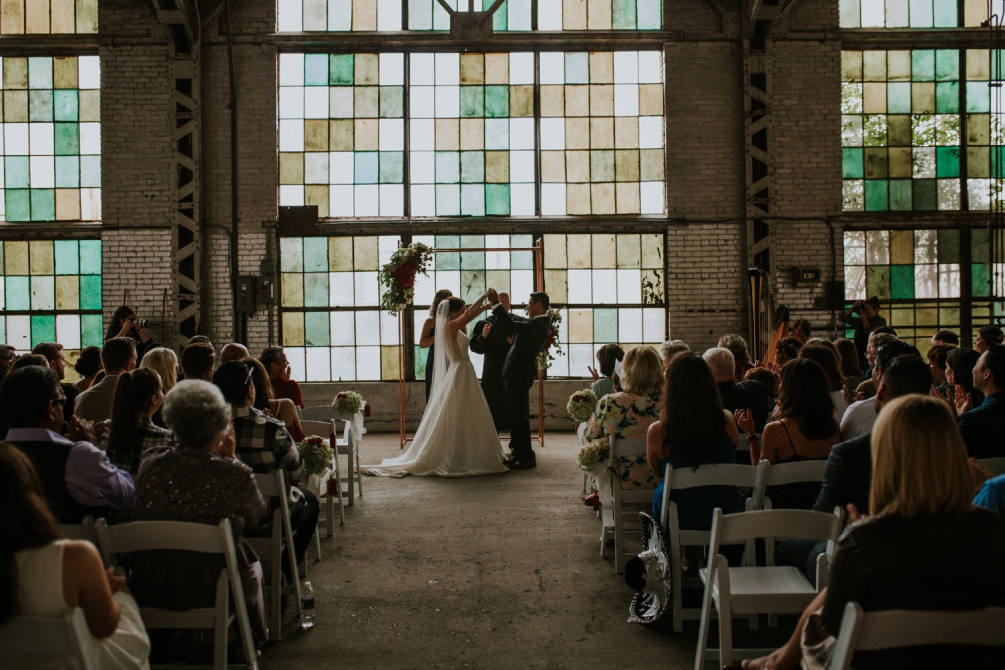  Shana and Ricardo are the epitome of cuteness. Their love story began when they were both volunteering at Casa de Salud Family Medical Office in the South Valley of Albuquerque, New Mexico while they were pursuing careers in the medical field. Fast 