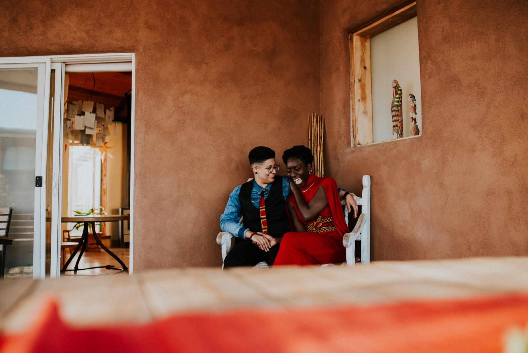  SO excited to share B + E’s gorgeous l winter elopement in Taos, New Mexico. Their outfits were a hodgepodge of things B + E already owned, homemade accessories, vintage hand me downs, and contemporary pieces they bought special for their big day. W