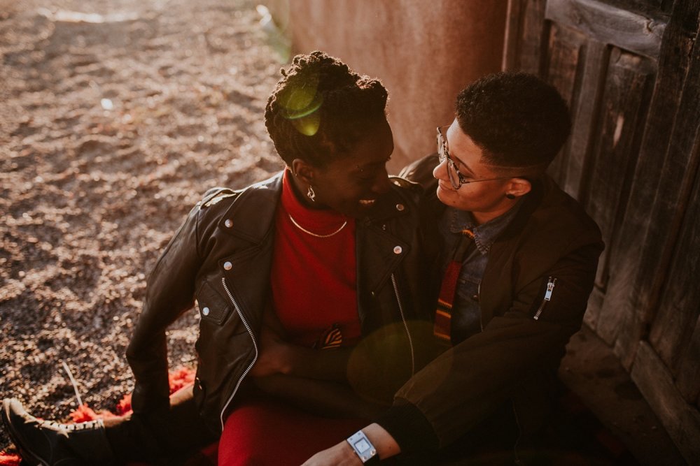  SO excited to share B + E’s gorgeous l winter elopement in Taos, New Mexico. Their outfits were a hodgepodge of things B + E already owned, homemade accessories, vintage hand me downs, and contemporary pieces they bought special for their big day. W