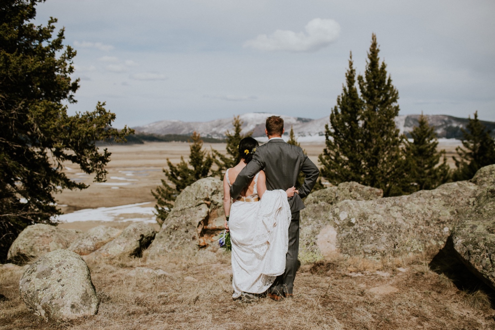  Traveling to Valles Caldera National Preserve outside of Jemez Springs, New Mexico to capture Lacey and Patrick’s New Mexico elopement was incredible! Their intimate ceremony overlooked the breathtaking landscape of Valles Caldera National Preserve 