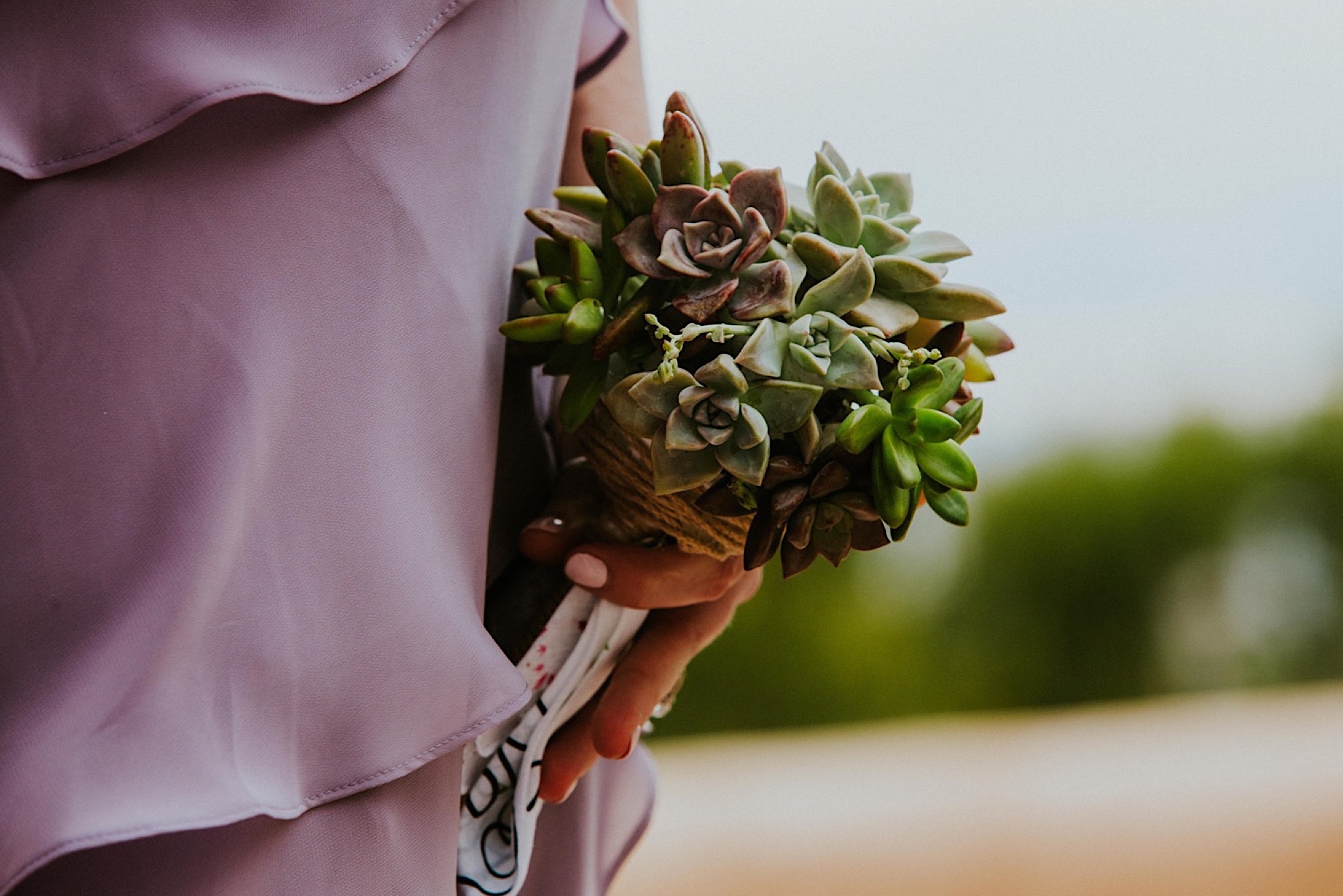  Ariel and Jack had a beautiful, intimate wedding at the ever so lovely Hacienda Doña Andrea de Santa Fe in Cerrillos, New Mexico (just outside of Santa Fe, New Mexico). If you have never been to Hacienda Doña Andrea de Santa Fe, it is beyond worth c