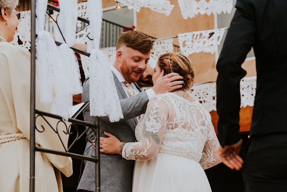  Ariel and Jack had a beautiful, intimate wedding at the ever so lovely Hacienda Doña Andrea de Santa Fe in Cerrillos, New Mexico (just outside of Santa Fe, New Mexico). If you have never been to Hacienda Doña Andrea de Santa Fe, it is beyond worth c