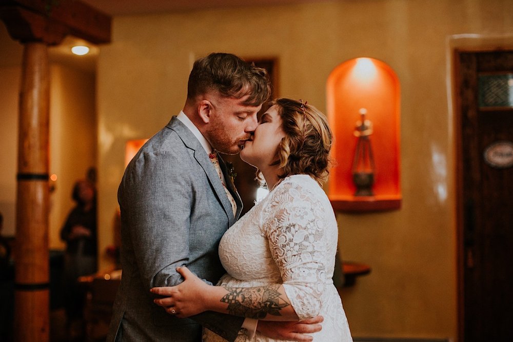  Ariel and Jack had a beautiful, intimate wedding at the ever so lovely Hacienda Doña Andrea de Santa Fe in Cerrillos, New Mexico (just outside of Santa Fe, New Mexico). If you have never been to Hacienda Doña Andrea de Santa Fe, it is beyond worth c