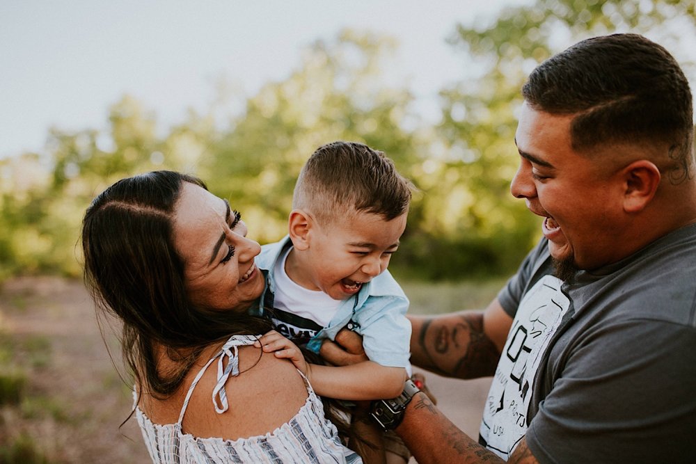  We went on a road trip for Kayla and Dillan’s summer engagement photos at the Jemez Red Rocks in Jemez, New Mexico. There are awesome forest-y areas in Jemez Springs that creates a stunning backdrop of beautiful greenery for gorgeous engagement phot