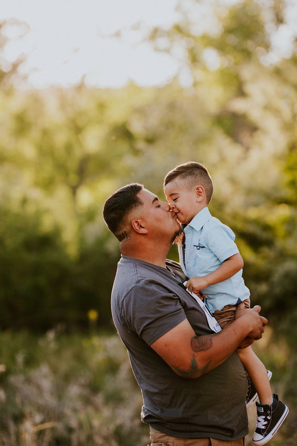  We went on a road trip for Kayla and Dillan’s summer engagement photos at the Jemez Red Rocks in Jemez, New Mexico. There are awesome forest-y areas in Jemez Springs that creates a stunning backdrop of beautiful greenery for gorgeous engagement phot