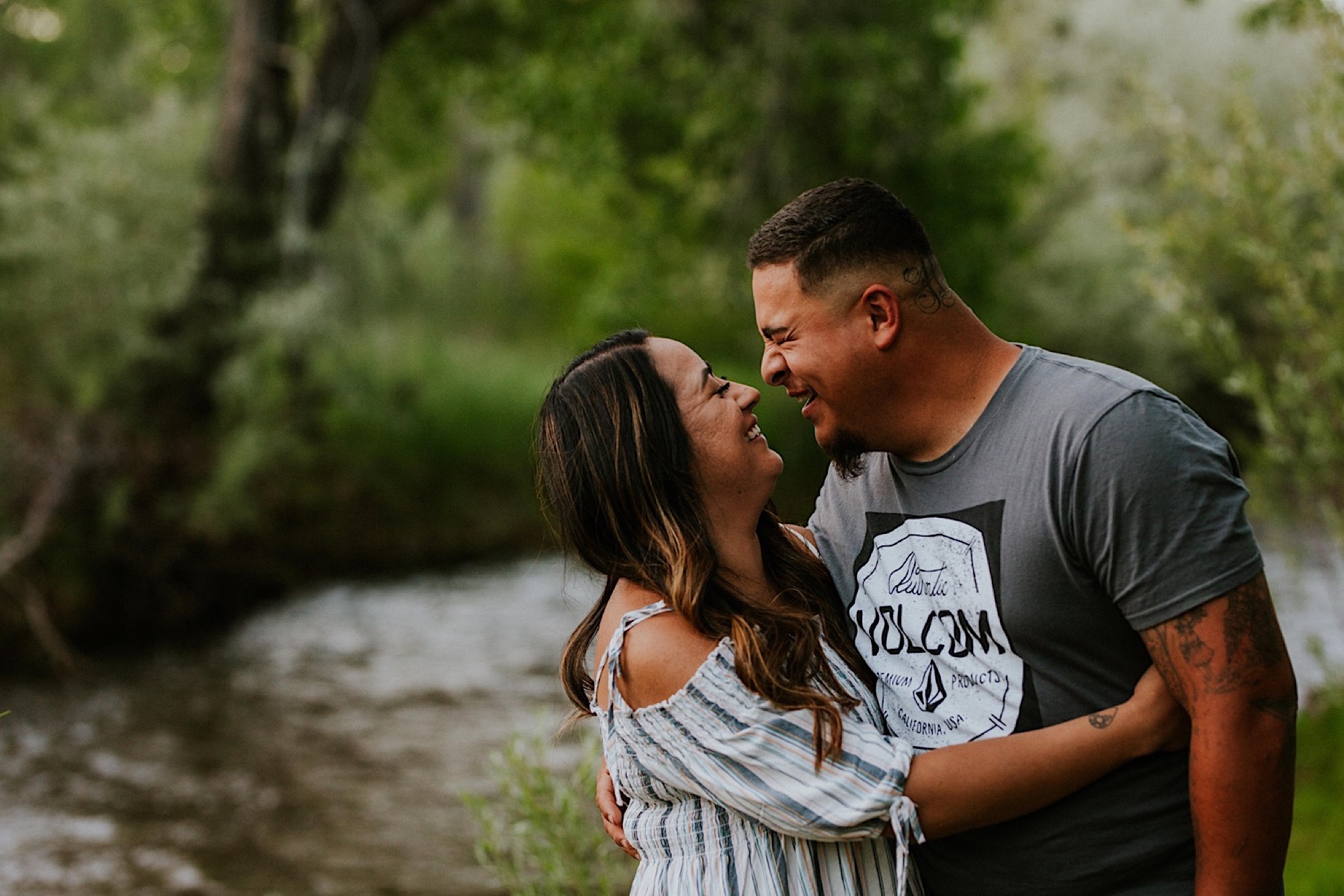  We went on a road trip for Kayla and Dillan’s summer engagement photos at the Jemez Red Rocks in Jemez, New Mexico. There are awesome forest-y areas in Jemez Springs that creates a stunning backdrop of beautiful greenery for gorgeous engagement phot