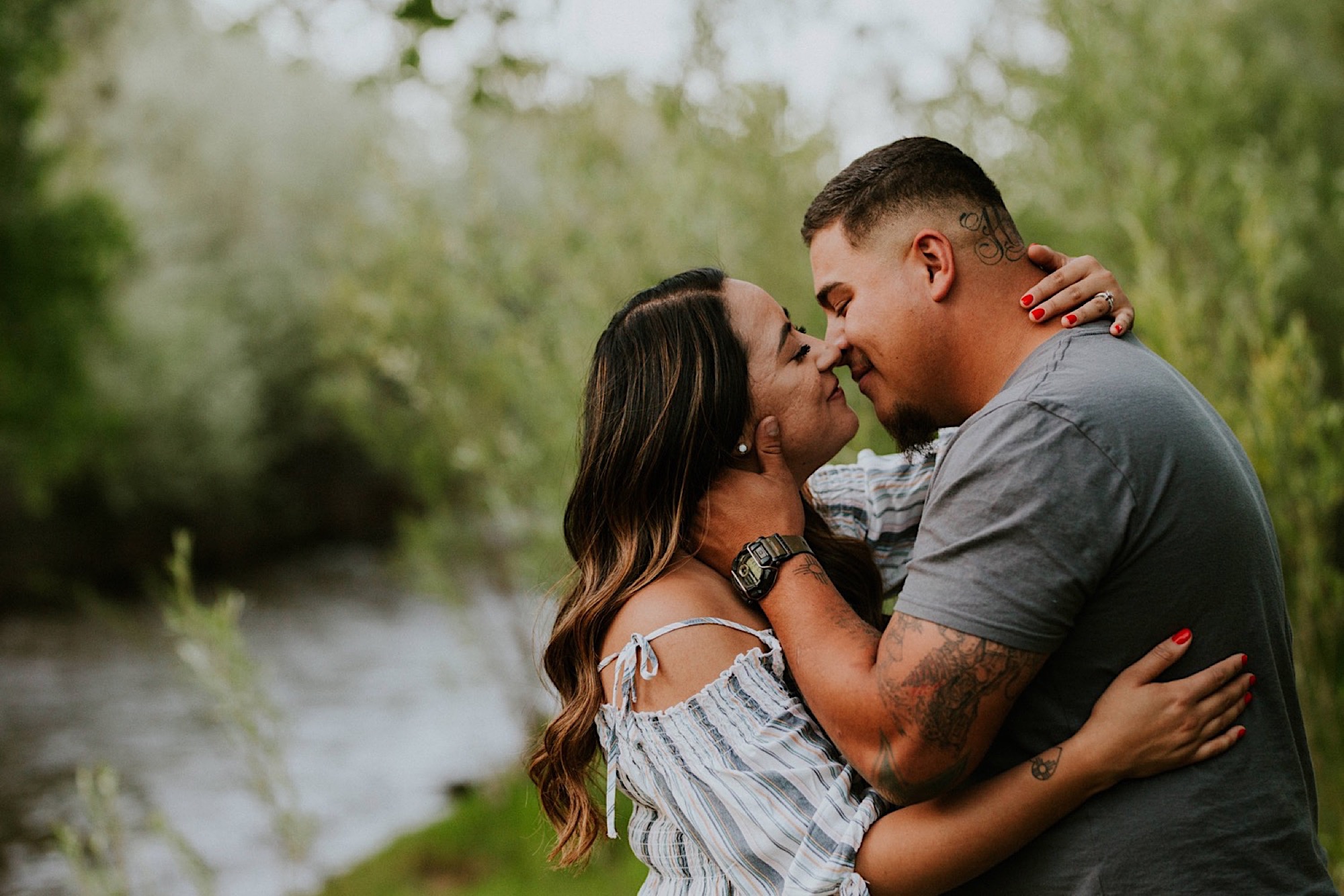  We went on a road trip for Kayla and Dillan’s summer engagement photos at the Jemez Red Rocks in Jemez, New Mexico. There are awesome forest-y areas in Jemez Springs that creates a stunning backdrop of beautiful greenery for gorgeous engagement phot