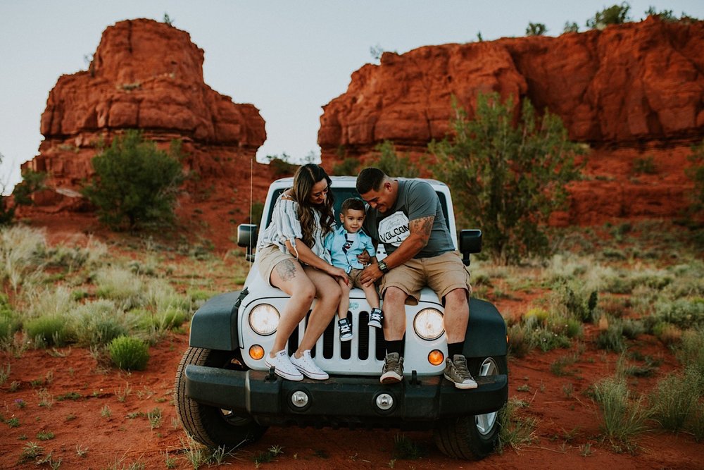  We went on a road trip for Kayla and Dillan’s summer engagement photos at the Jemez Red Rocks in Jemez, New Mexico. There are awesome forest-y areas in Jemez Springs that creates a stunning backdrop of beautiful greenery for gorgeous engagement phot