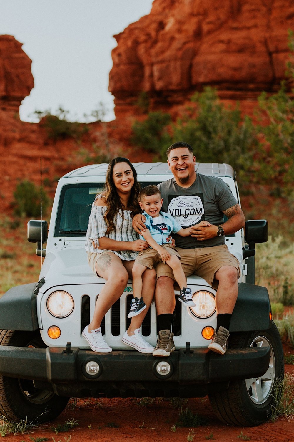  We went on a road trip for Kayla and Dillan’s summer engagement photos at the Jemez Red Rocks in Jemez, New Mexico. There are awesome forest-y areas in Jemez Springs that creates a stunning backdrop of beautiful greenery for gorgeous engagement phot