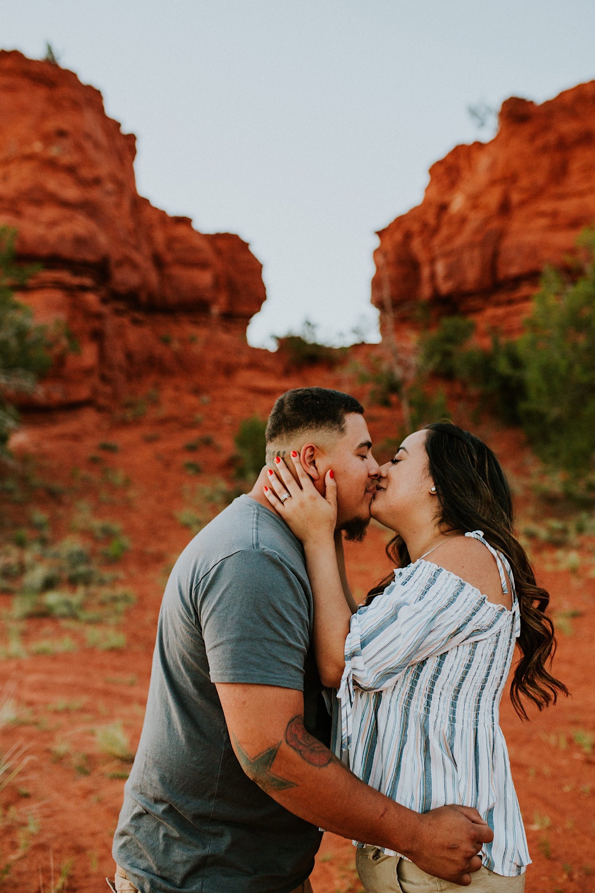  We went on a road trip for Kayla and Dillan’s summer engagement photos at the Jemez Red Rocks in Jemez, New Mexico. There are awesome forest-y areas in Jemez Springs that creates a stunning backdrop of beautiful greenery for gorgeous engagement phot