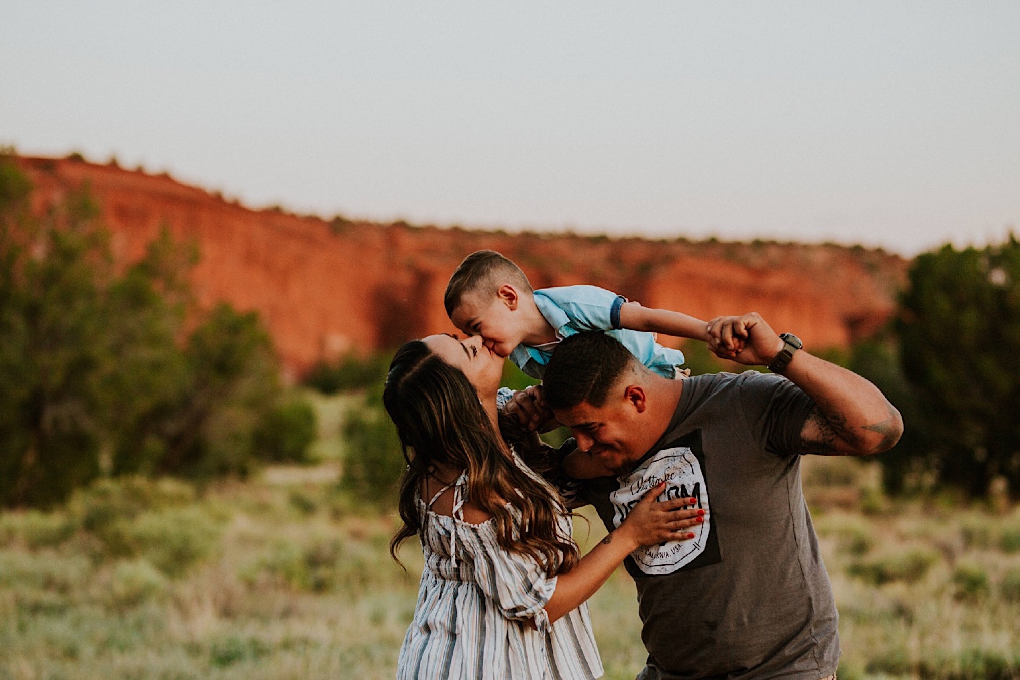  We went on a road trip for Kayla and Dillan’s summer engagement photos at the Jemez Red Rocks in Jemez, New Mexico. There are awesome forest-y areas in Jemez Springs that creates a stunning backdrop of beautiful greenery for gorgeous engagement phot