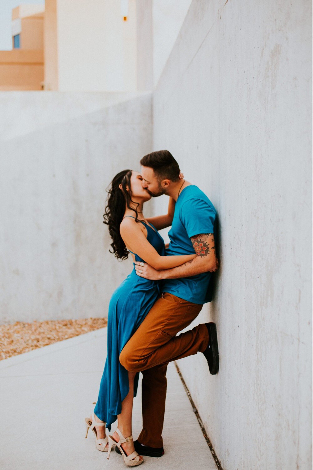  Xamie and Nate’s engagement photos at the University of New Mexico Main Campus in Albuquerque, New Mexico was truly fabulous! Exploring the UNM Campus and taking the cutest New Years Eve engagement photos of Xamie and Nate was the perfect way to end