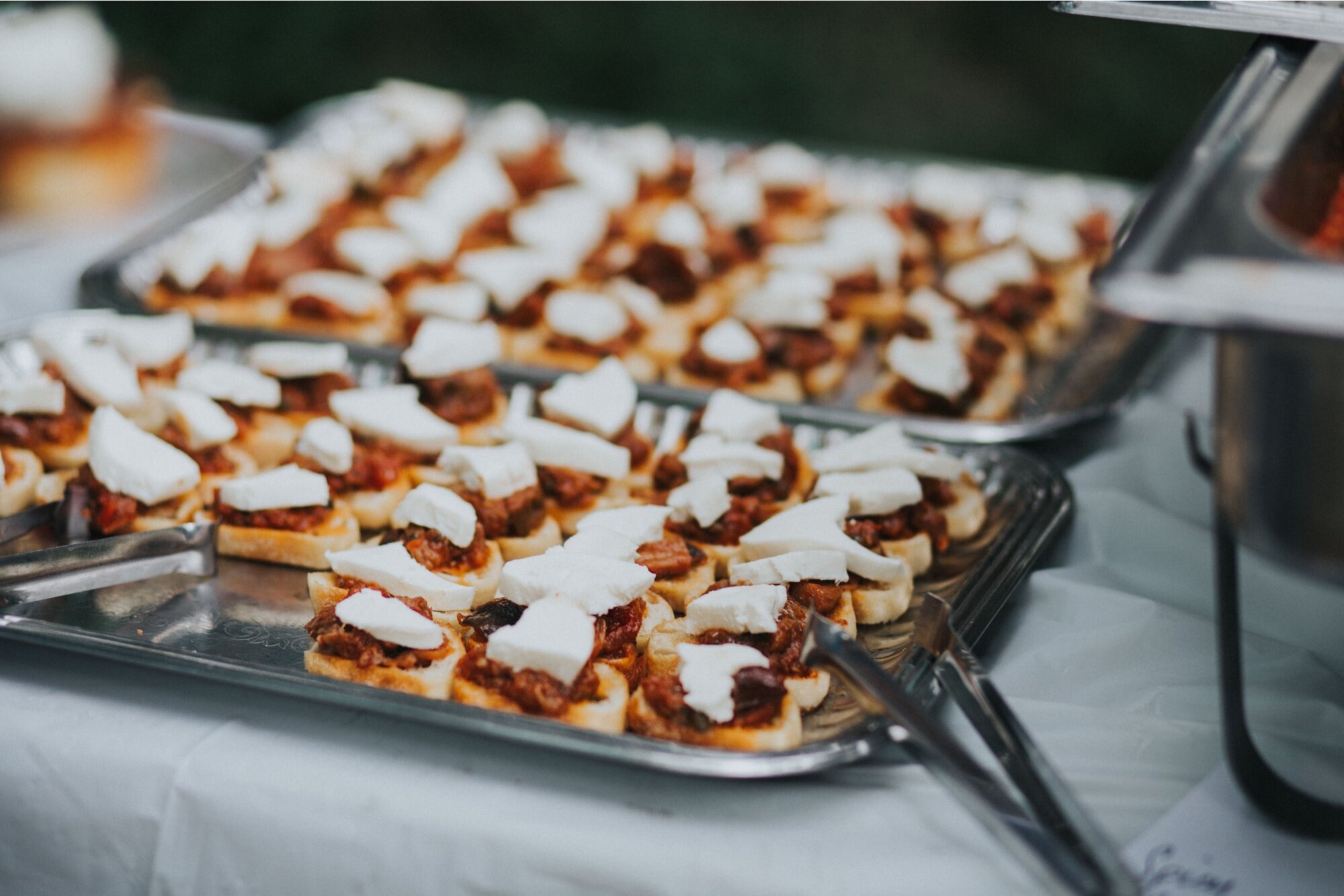  Katie and Frankie had one of the greatest Santa Fe rehearsal dinners that I have ever photographed. I loved that they chose an Italian dinner party theme for their rehearsal dinner at their family’s home in Santa Fe, New Mexico. From the red and whi