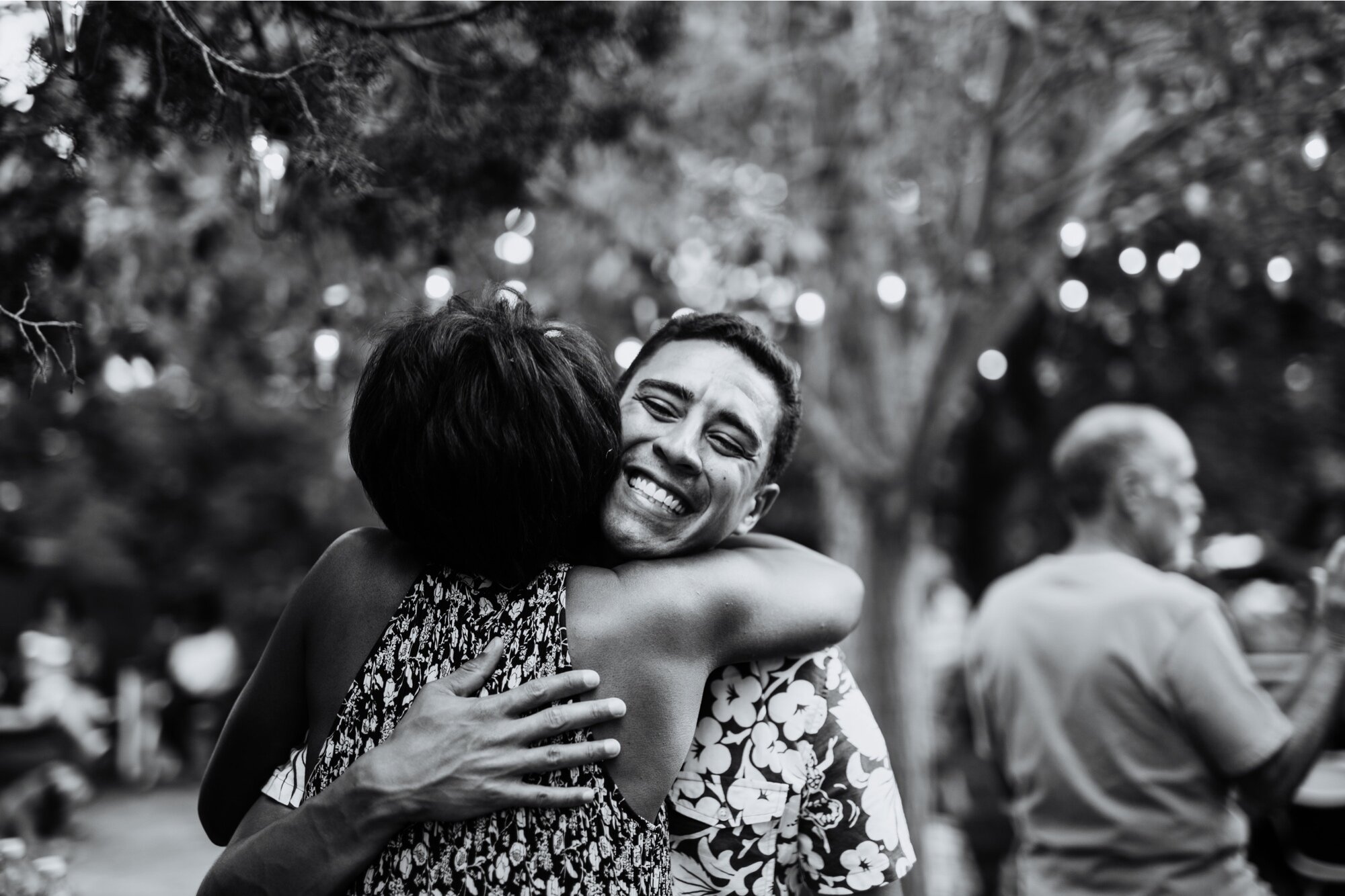  Katie and Frankie had one of the greatest Santa Fe rehearsal dinners that I have ever photographed. I loved that they chose an Italian dinner party theme for their rehearsal dinner at their family’s home in Santa Fe, New Mexico. From the red and whi