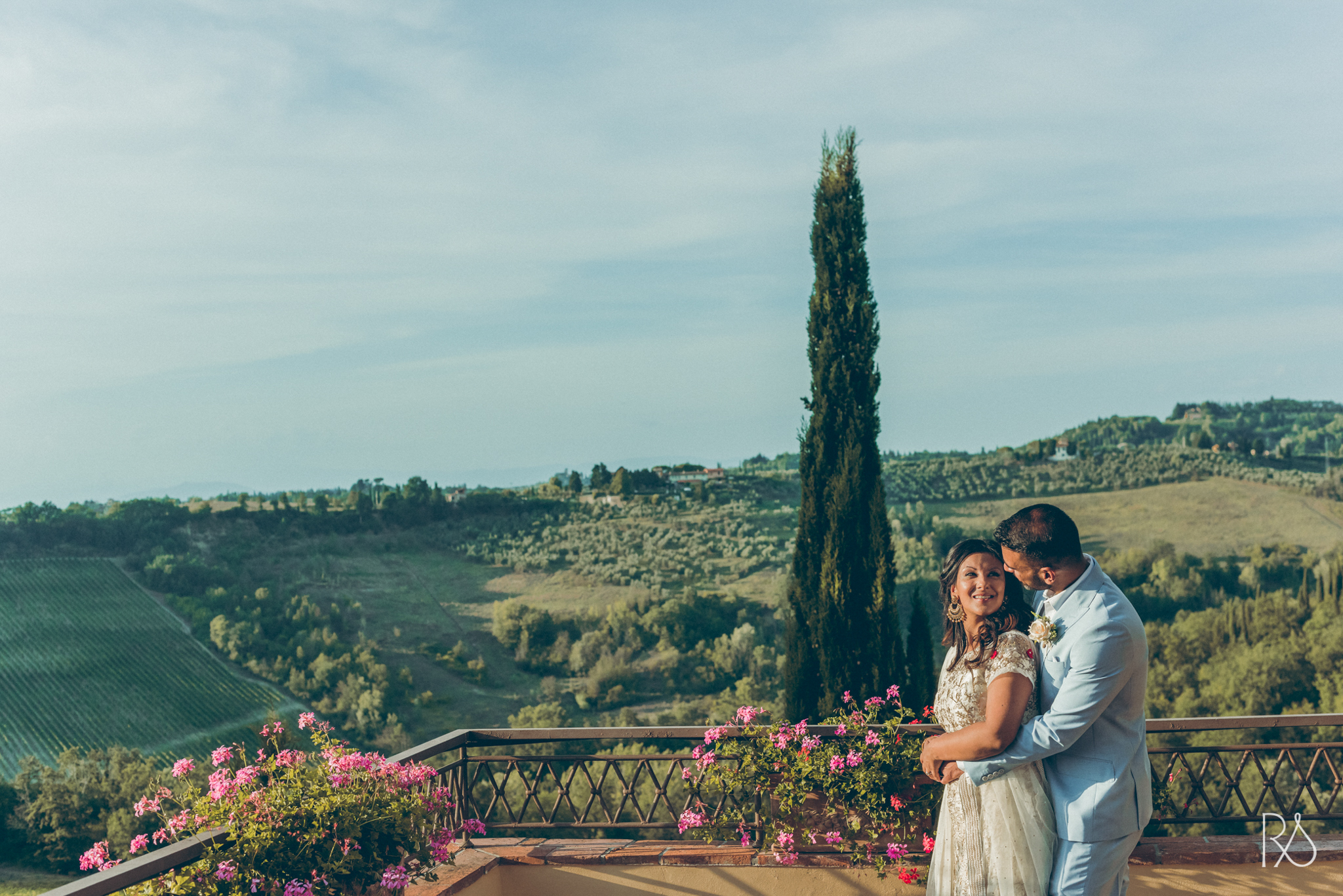 Wedding Photographer in Tuscany Italy and Europe