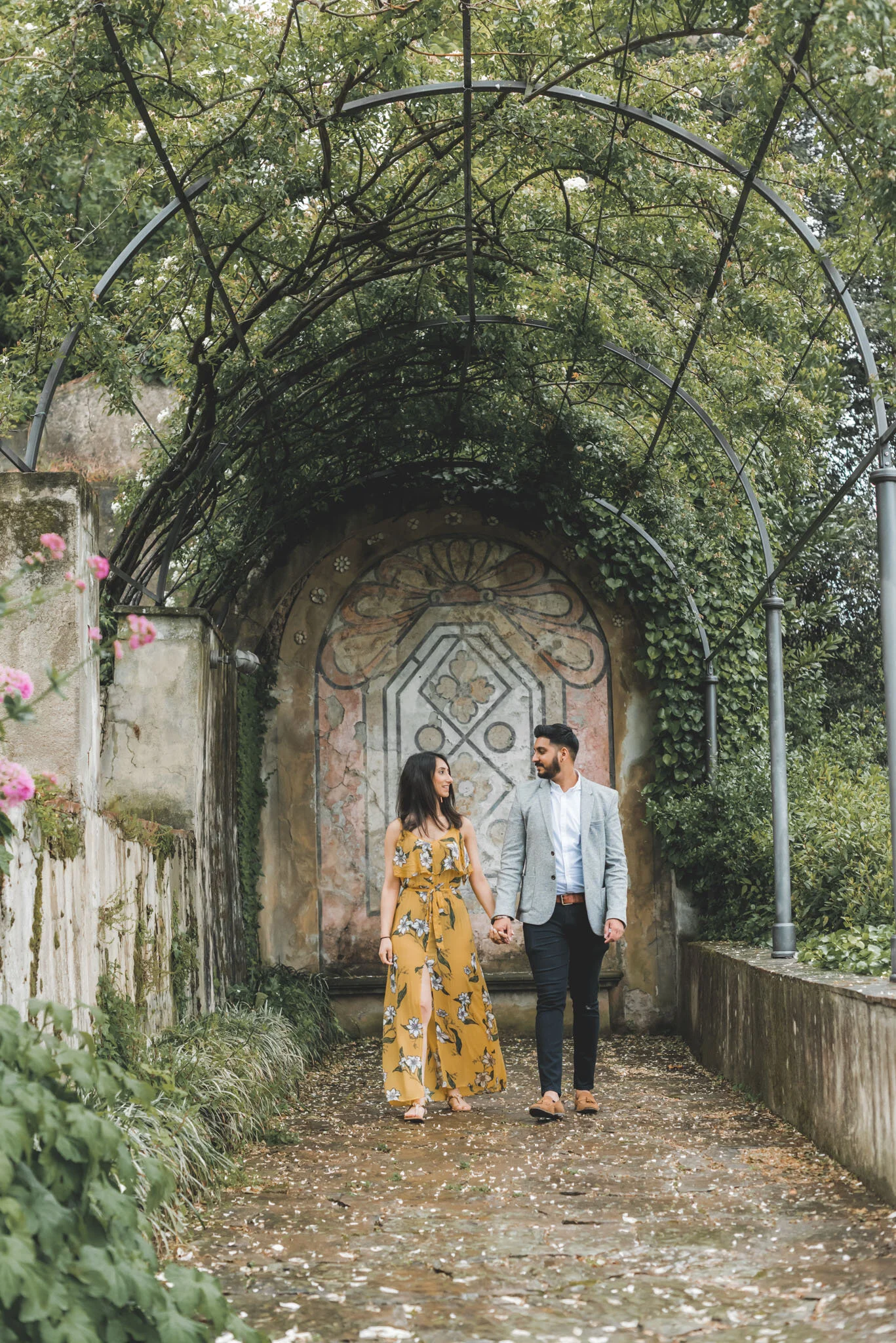 photographer surprise proposal in florence italy