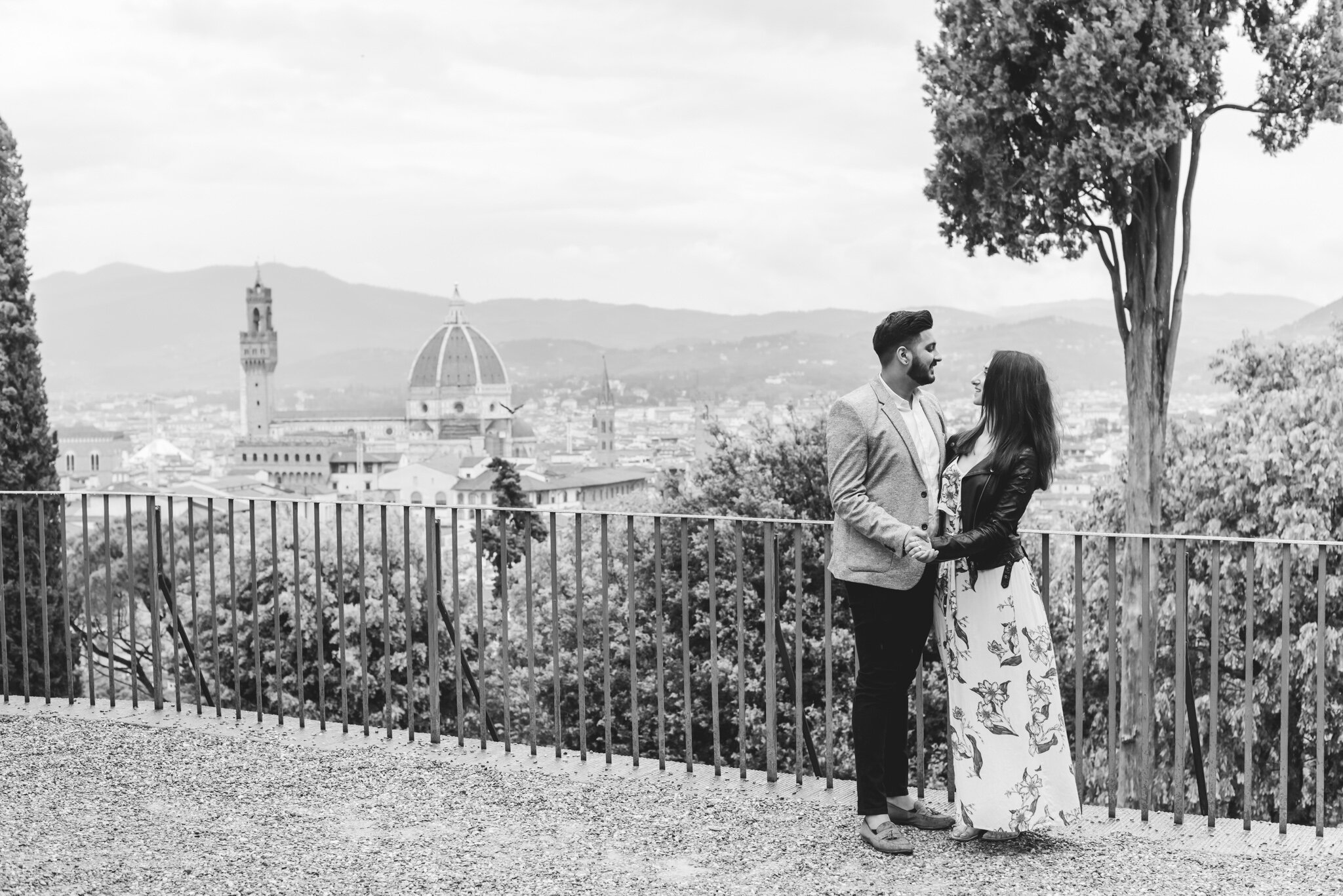 photographer surprise proposal in florence italy