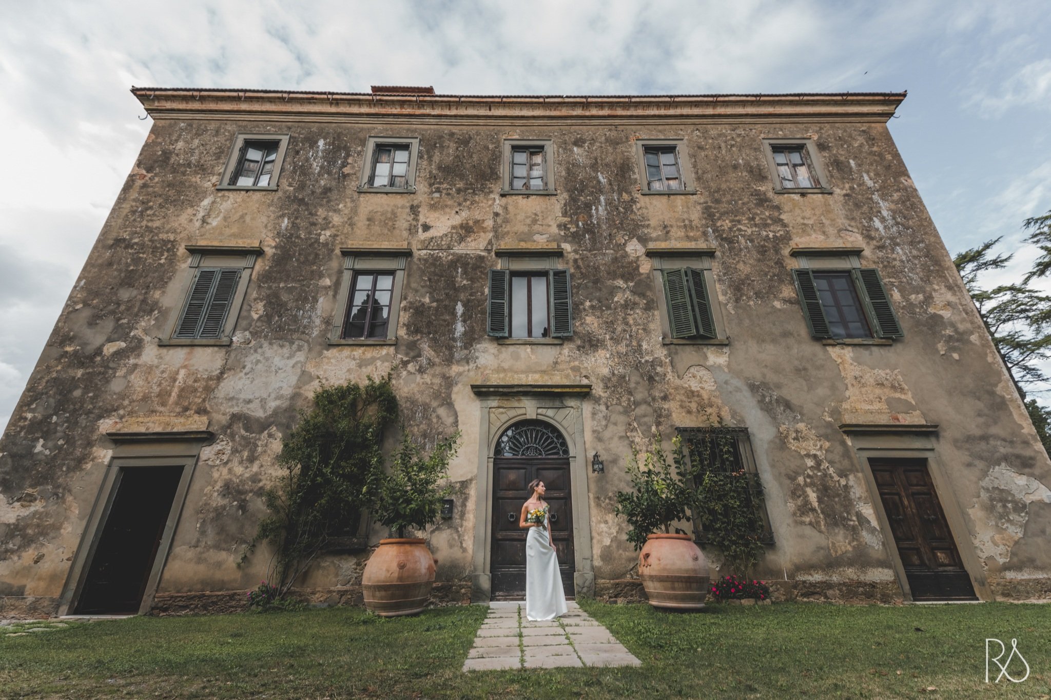 Wedding Photographer in Tuscany Italy and Europe